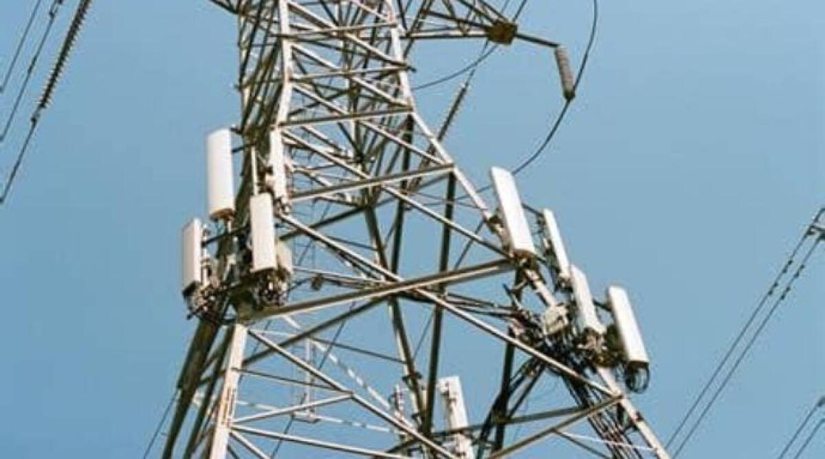 Rimini, via i tralicci: i cavi dell'energia elettrica saranno interrati - Traliccio REPERTORIO