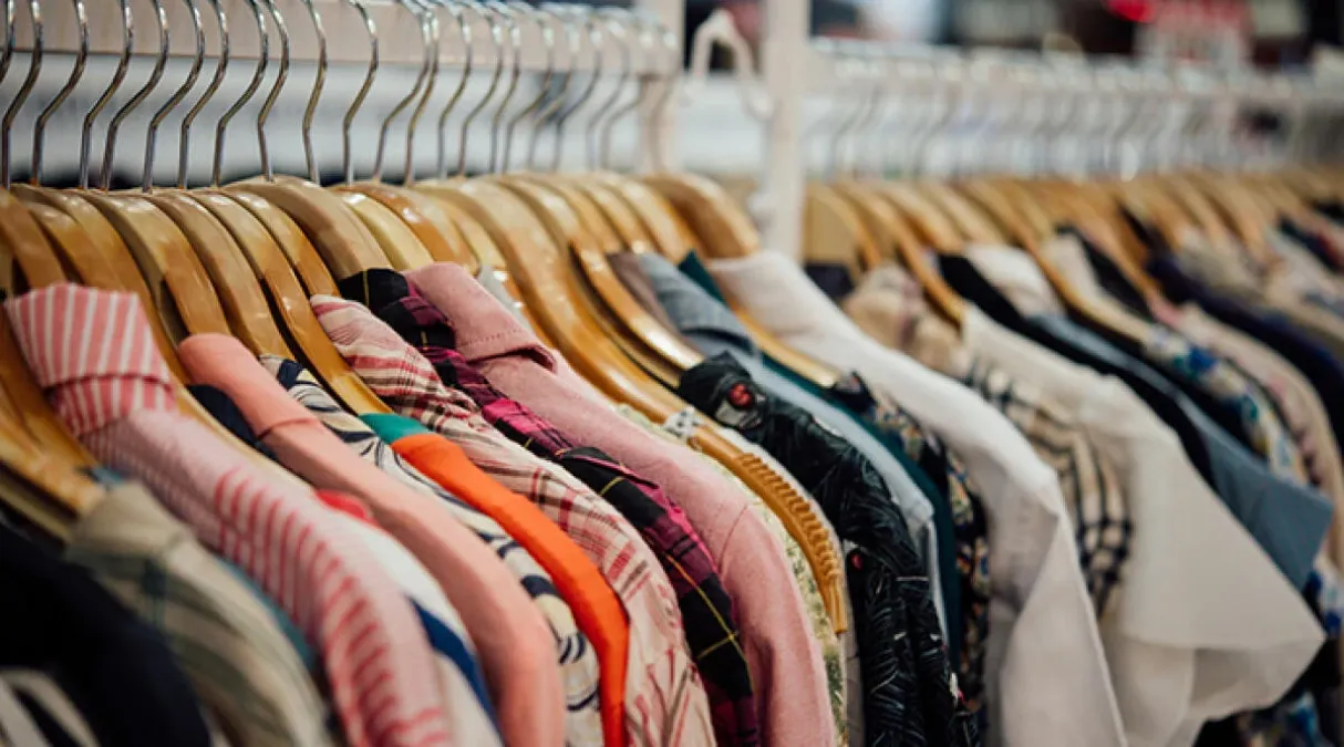 Dalla Regione nuovi contributi per commercio e locali: il bando da 10 milioni piace anche a Rimini - Negozio di abbigliamento REPERTORIO