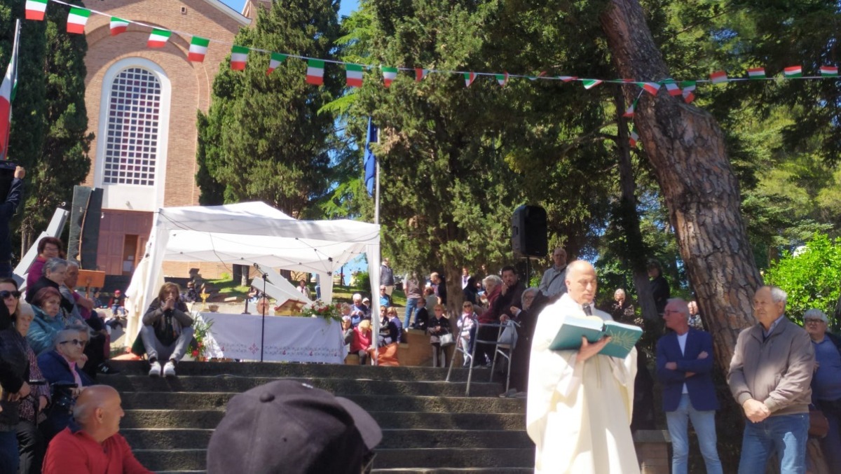 Coriano, le immagini del 1° Maggio: tra fede e mondo agricolo - 