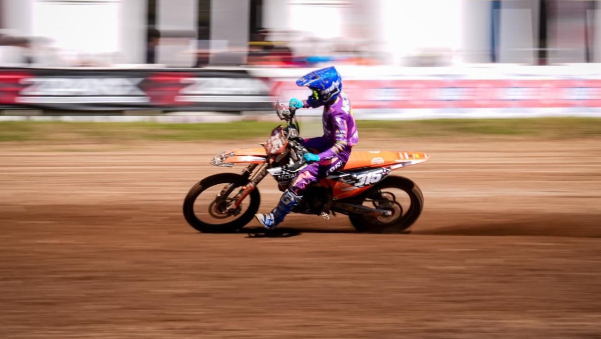 Motocross over 19, Asia Macini mantiene la testa della classifica - Asia Macini
