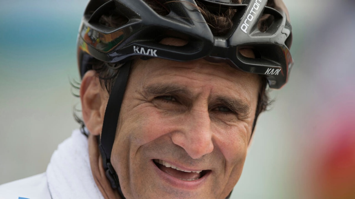 L'ultimo saluto a Zanardi: il mondo si ferma a Padova - © LaPresse
