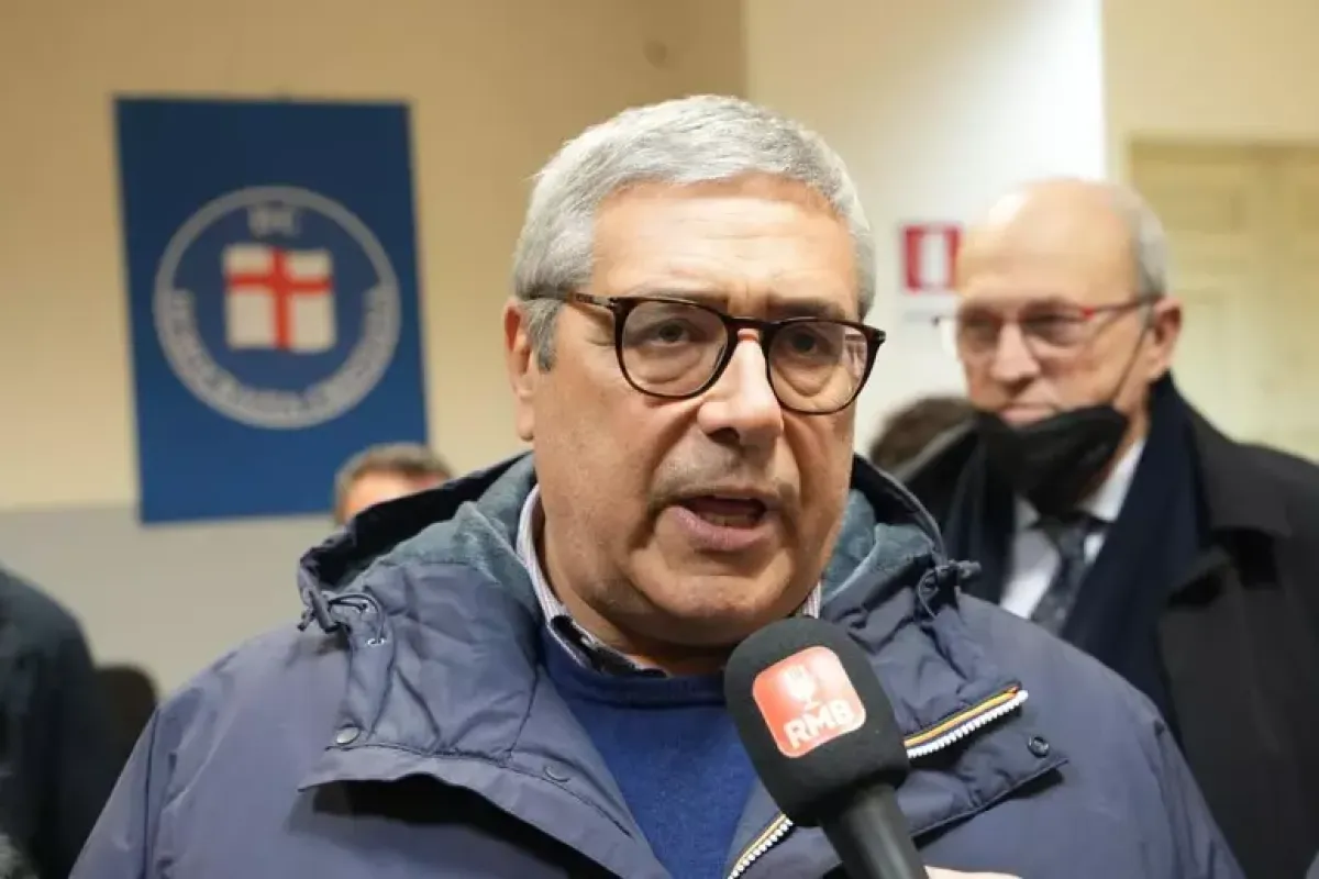 Sanità siciliana, la Procura apre al patteggiamento per Cuffaro - Salvatore Cuffaro