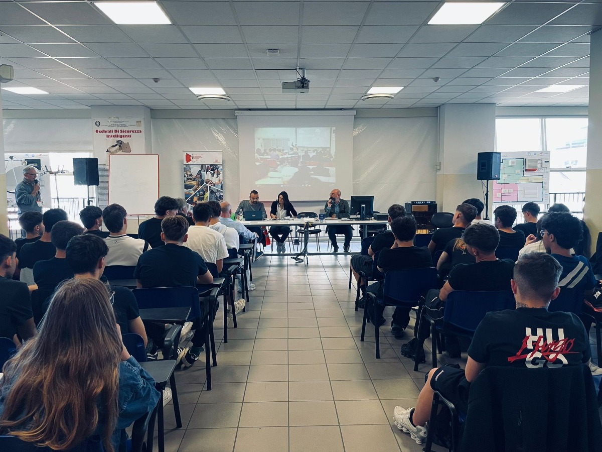 Rimini: all'ITTS Belluzzi-Da Vinci un seminario sulla prevenzione nei luoghi di lavoro - 
