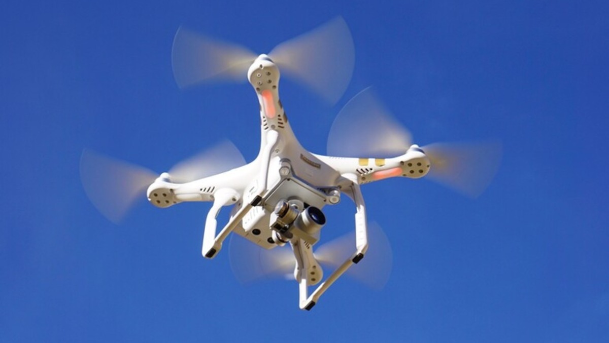 Il mondo visto dall'alto: come scegliere il giusto drone per hobby e lavoro - foto Ansa