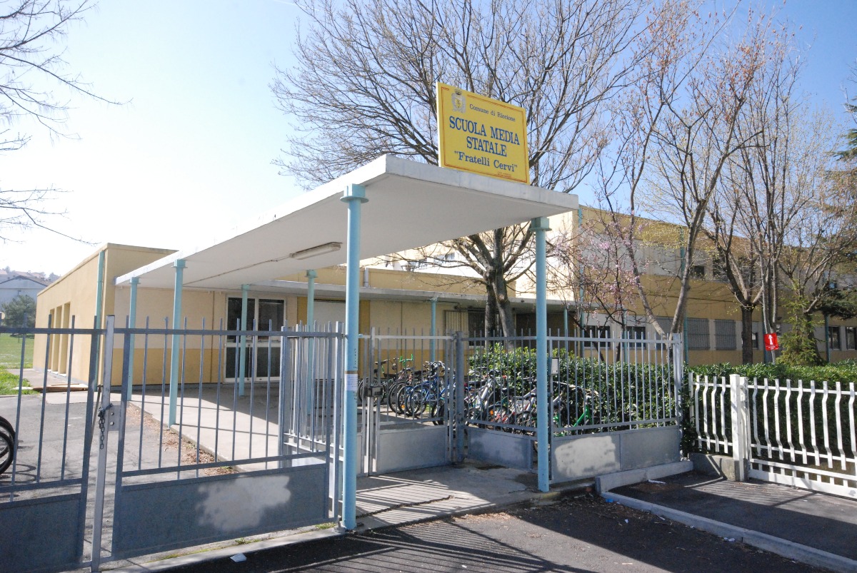 Riccione, al via il progetto “Scuole aperte”: più tempo scuola e attività extrascolastiche per gli studenti - 
