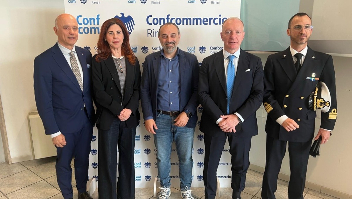 Dove i negozi restano aperti, cresce la sicurezza: a Rimini la Giornata della Legalità - 