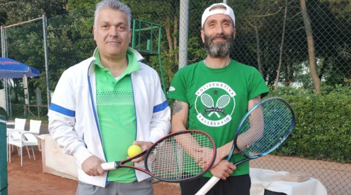 Tennis, trofeo del Gelso: oggi i quarti - Da sinistra Marcantoni e Boschi