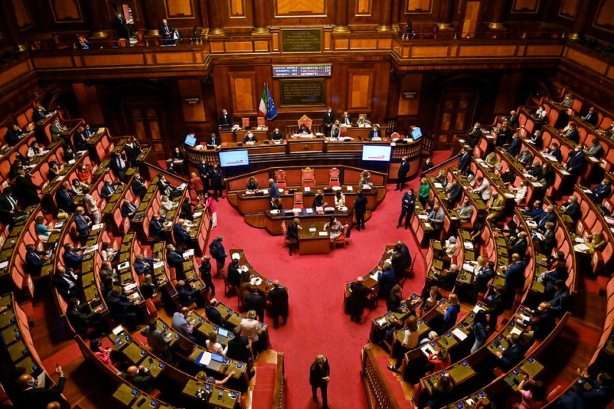 Tensione nel governo sul fondo Safe: Crosetto attende il via libera del Mef - 