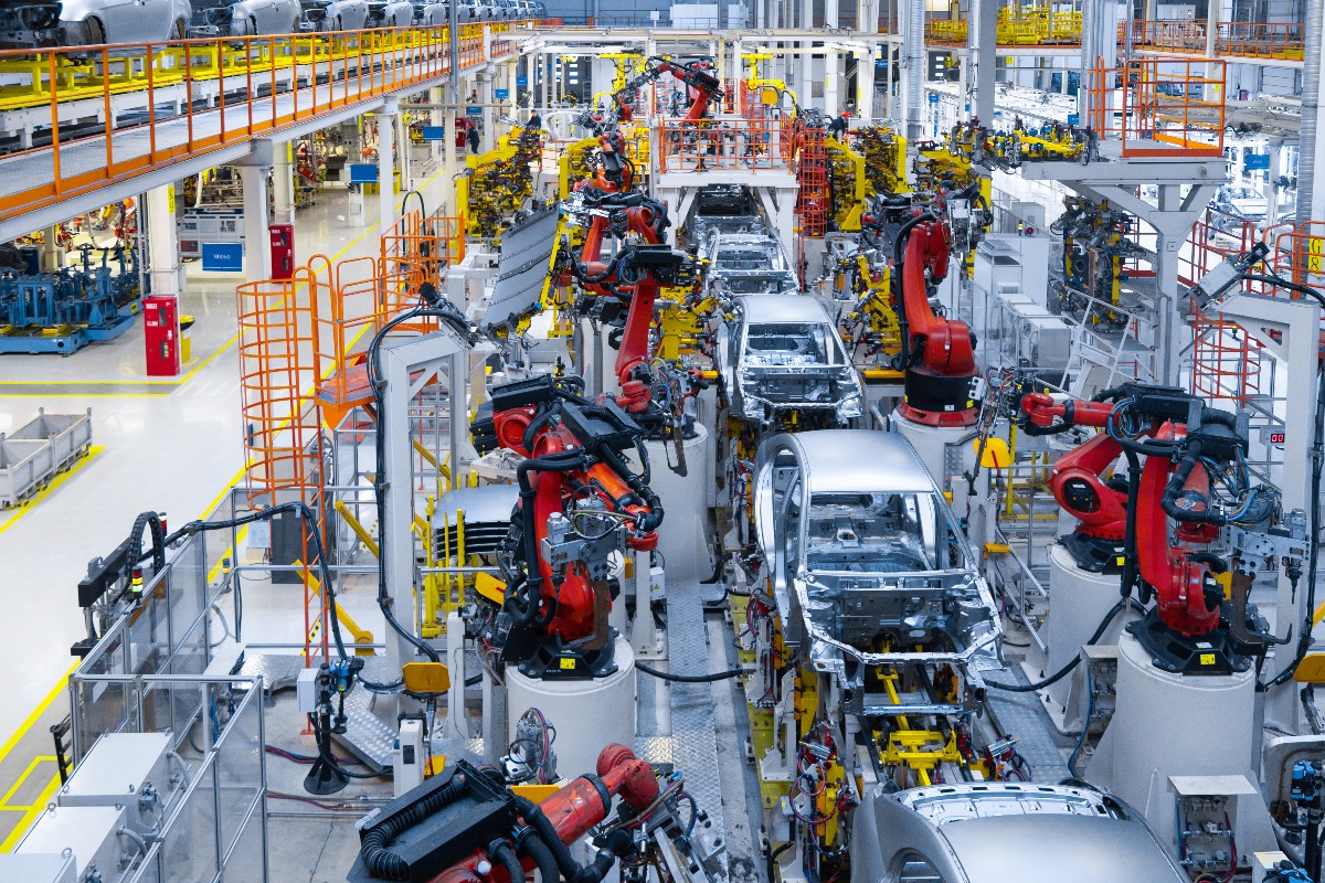 Stellantis-Dongfeng, accordo da un miliardo per produrre Peugeot e Jeep in Cina - 