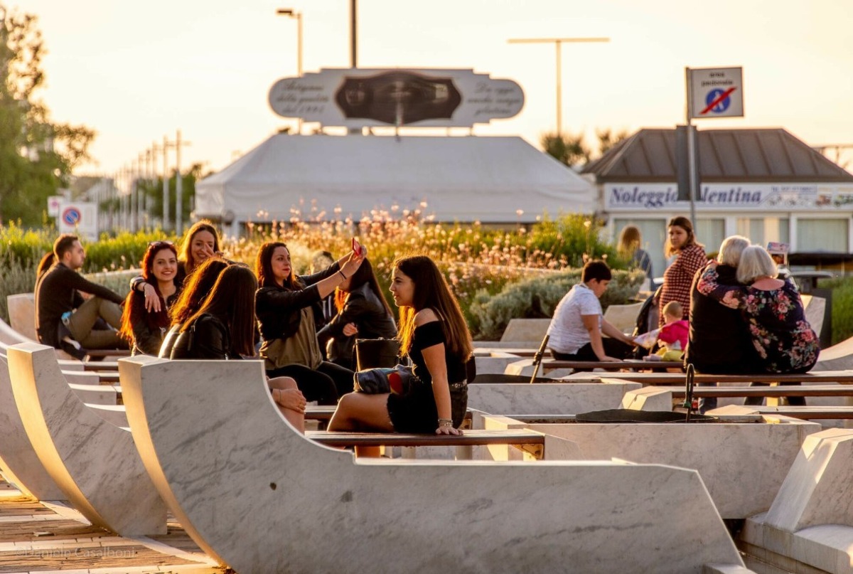 Riccione, approvato il piano “Summer 2026”: spazi all'aperto ampliati per rilanciare il turismo - 