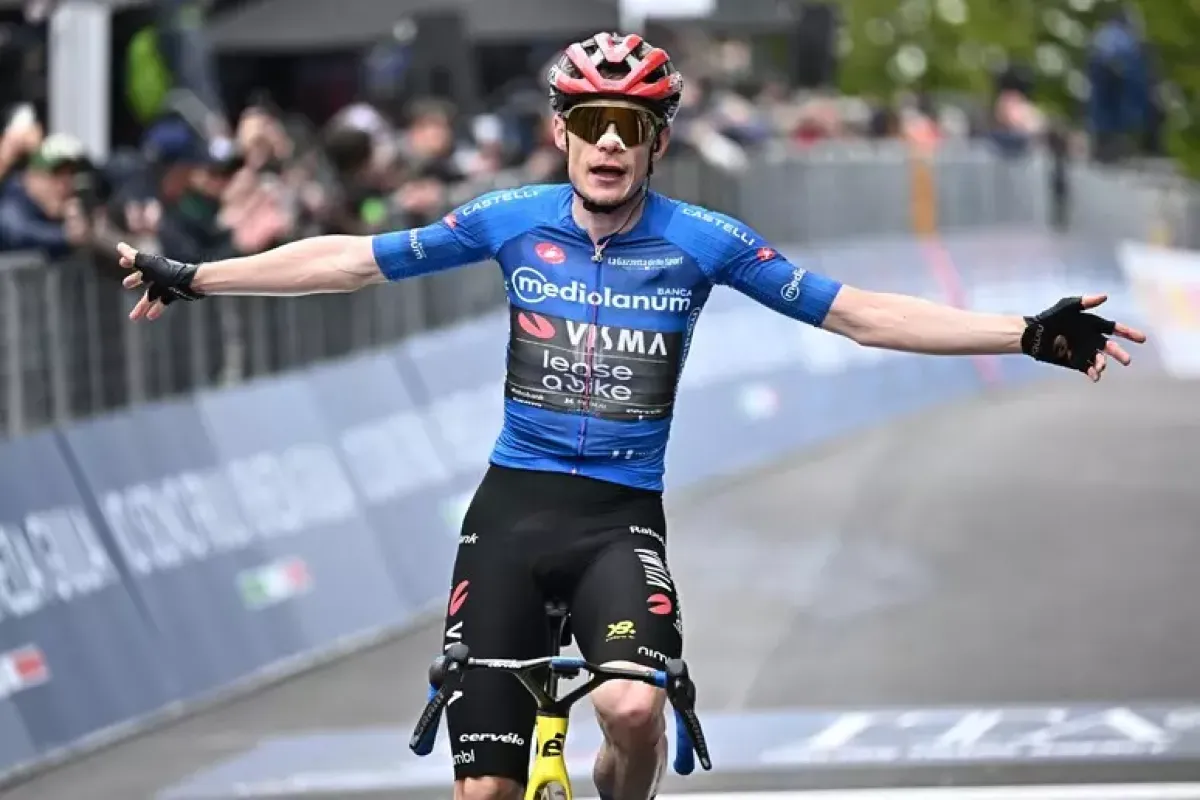 Giro d’Italia, Vingegaard conquista il Corno alle Scale: Eulalio difende la maglia rosa - ©Ansa
