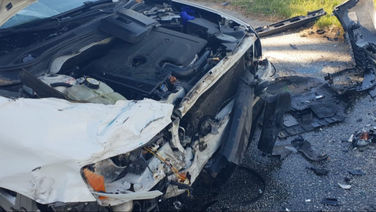Scontro sulla Sp41 a Ospedaletto: passeggera 52enne elitrasportata al Bufalini - foto altarimini.it (vietata la riproduzione)