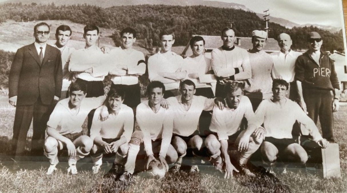Calcio, i 100 anni della Sampierana: in passerella ex tecnici, giocatori e dirigenti - La Sampierana 1964-65