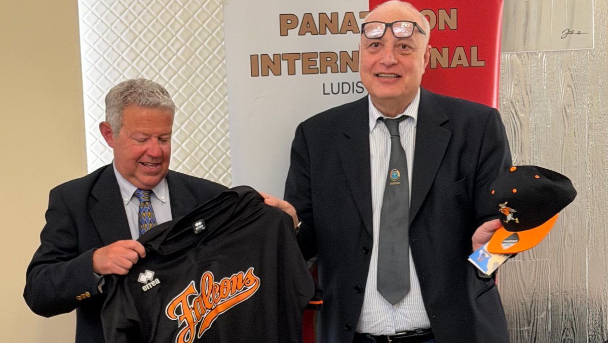 Il giornalista Carlo Ravegnani racconta il baseball di Rimini nella conviviale mensile del Panathlon - 