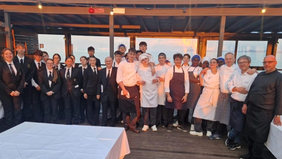 Al Rockisland una cena stellata per Itaca: protagonisti gli studenti dell’Alberghiero - 