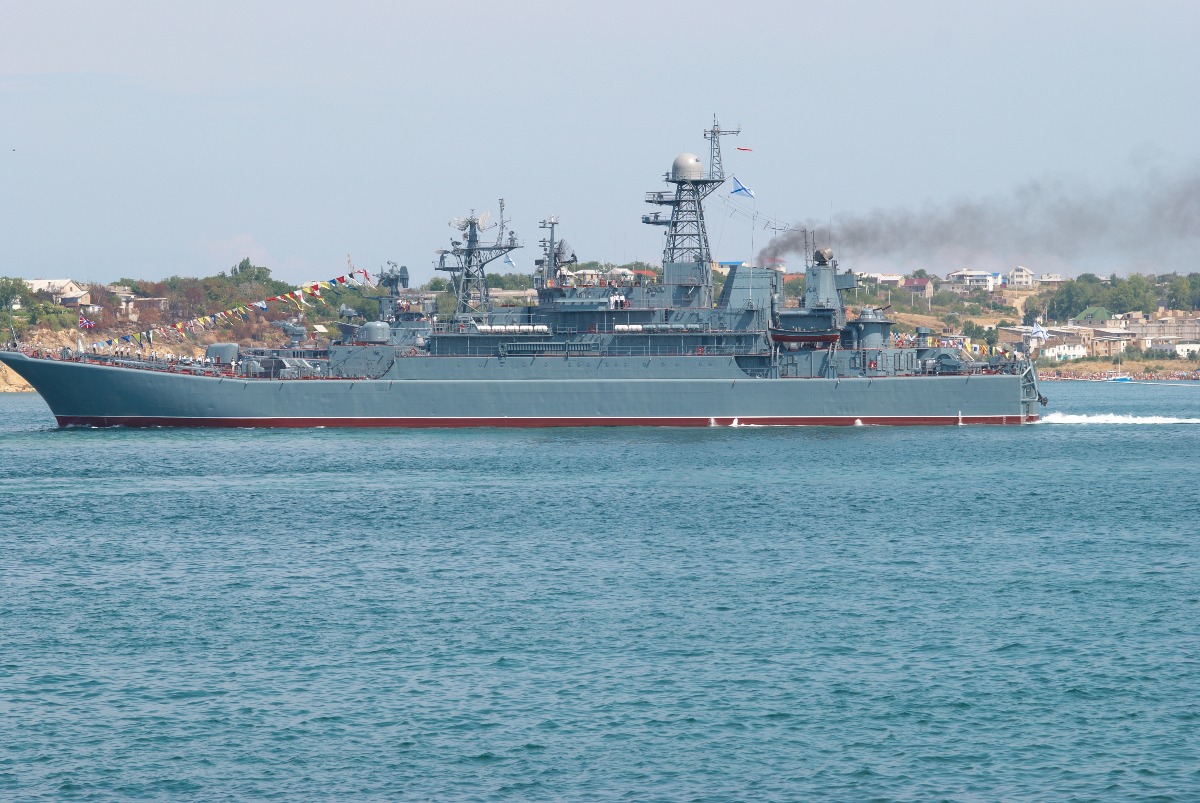 Cuba, gli Usa schierano la portaerei Nimitz nei Caraibi - Repertorio