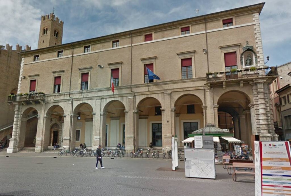 Rimini, via libera alla variazione di bilancio: oltre 10 milioni per sport, scuole e servizi - 