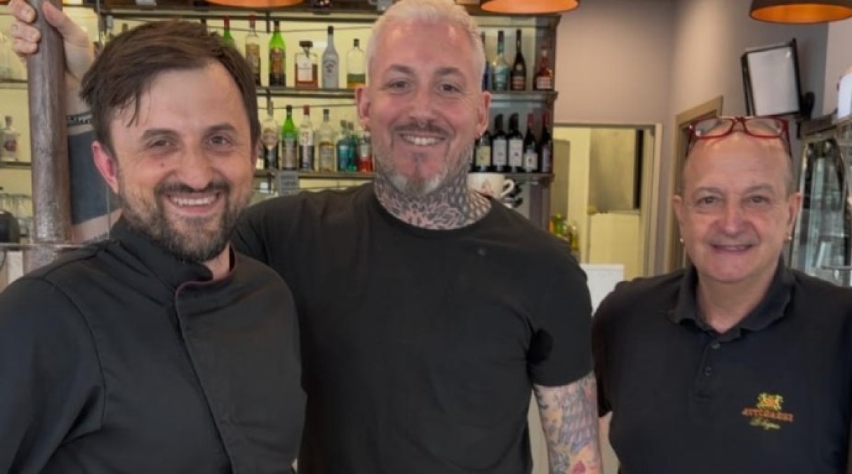 Ristorante Auriga, che passione: è aperto tutto l'anno - Da sinistra Gianni, Matteo e Beppe