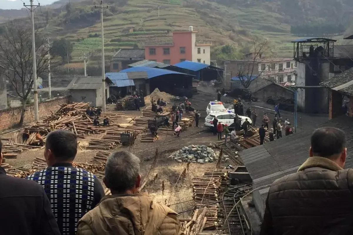 Esplosione in una miniera in Cina: oltre 50 morti e decine di dispersi - © Ansa