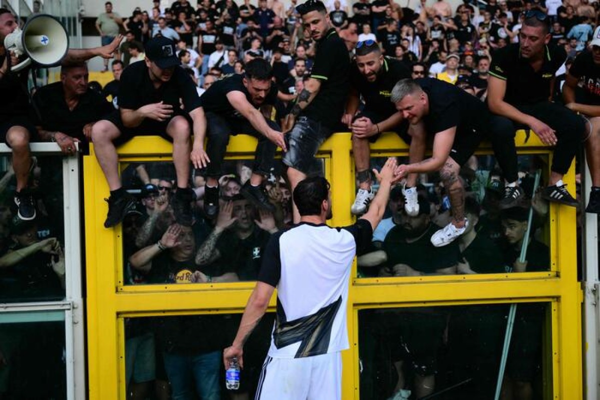 Scontri prima del derby a Torino: grave un tifoso juventino, partita al via con un’ora di ritardo - © Ansa
