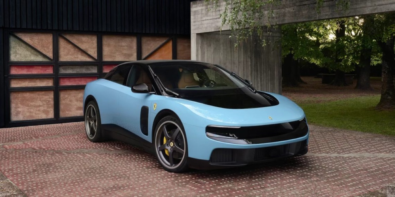 Ferrari affonda in Borsa dopo il debutto dell’elettrica “Luce” - La nuova “Luce”