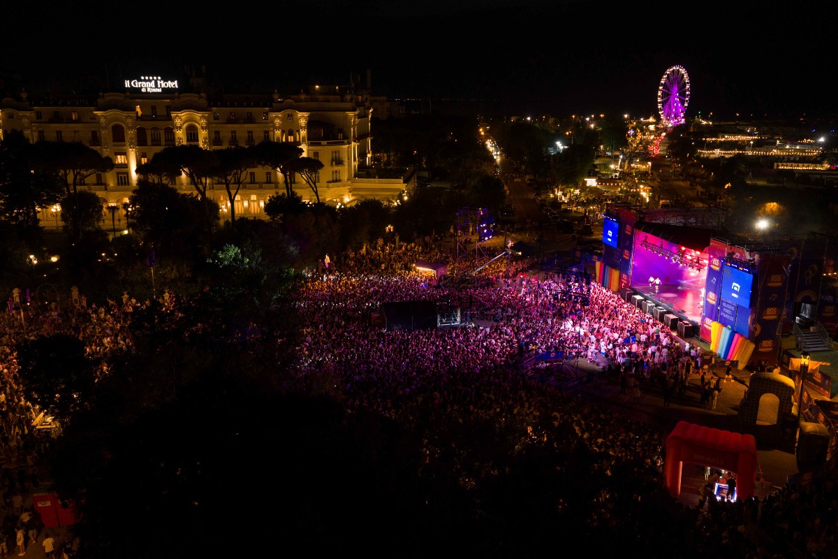Rimini svela gli artisti del grande concerto del 20 giugno: Achille Lauro, The Kolors e tanti altri - 