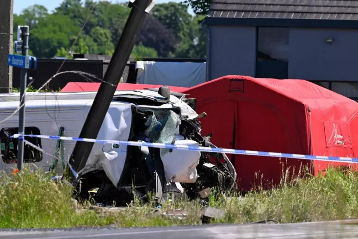 Scuolabus travolto da un treno in Belgio: quattro morti, tra le vittime due adolescenti   -  Il luogo dell 'incidente © ANSA/AFP