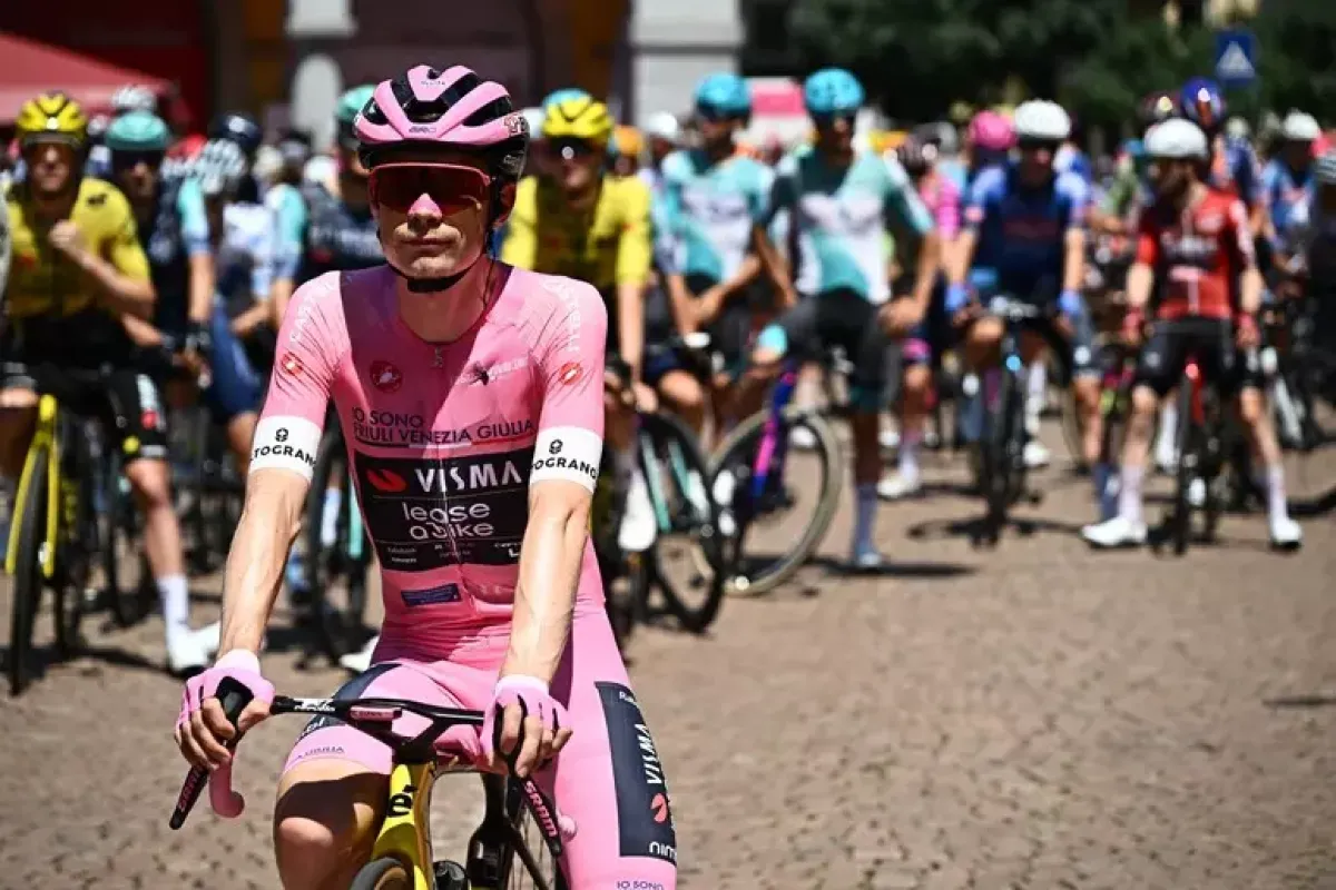 Giro d’Italia, Vingegaard domina anche a Carì: quarta vittoria in rosa - © Ansa