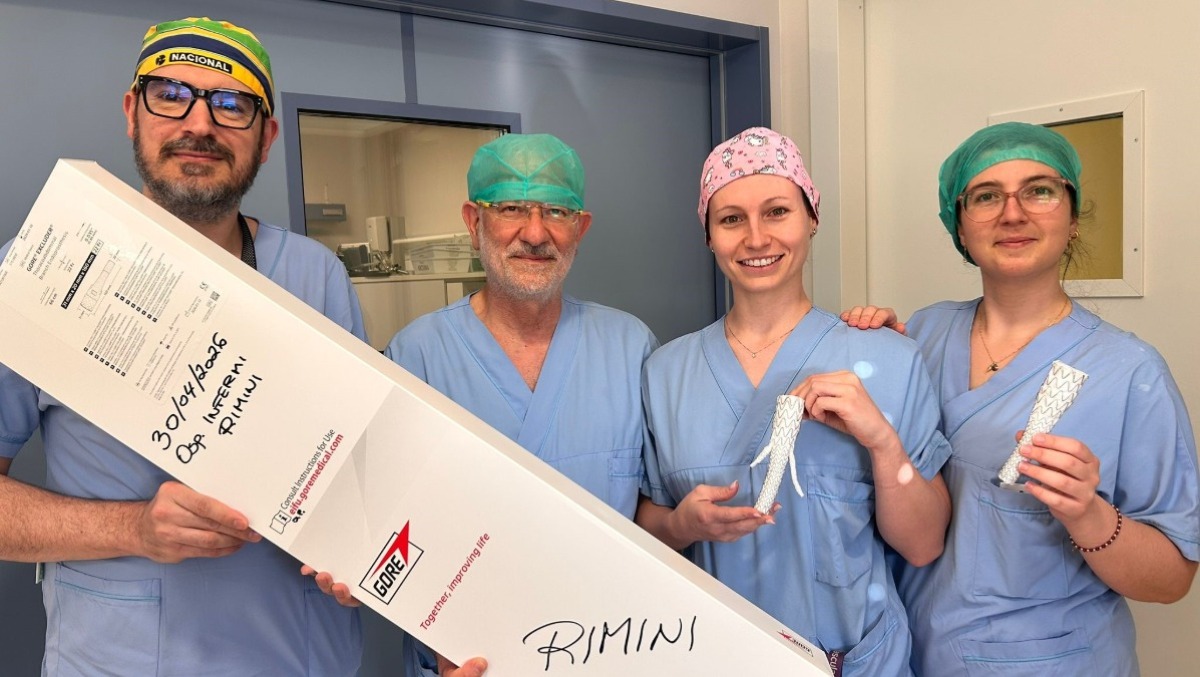 Rimini, eseguito per la prima volta in Romagna intervento innovativo su un complesso aneurisma - 