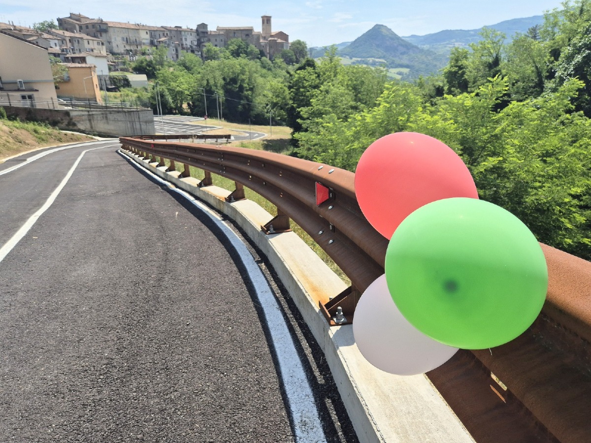 Talamello, inaugurato nuovo parcheggio: “Punto di partenza per Sentiero del Minatore e GeoPark” - 