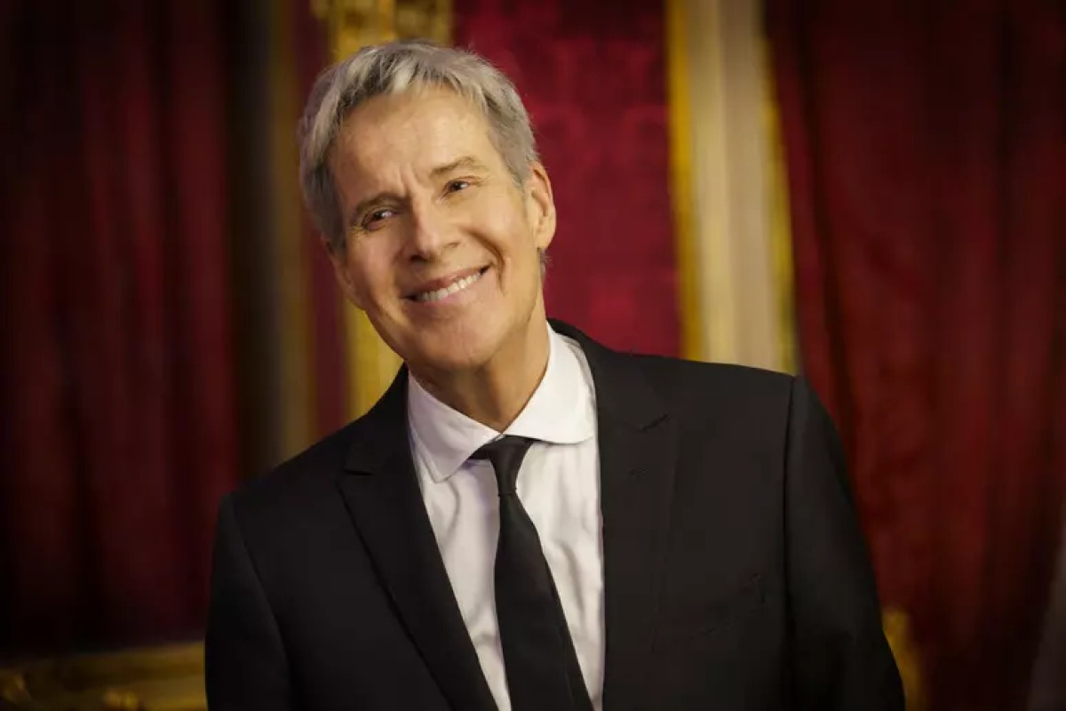 Claudio Baglioni rinvia il tour “La vita è adesso”: stop per problemi di salute - 