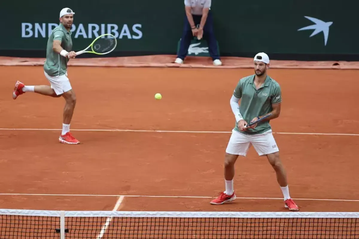 Bolelli e Vavassori da applausi: rimonta vincente e semifinale al Roland Garros - PH ANSA\EPA