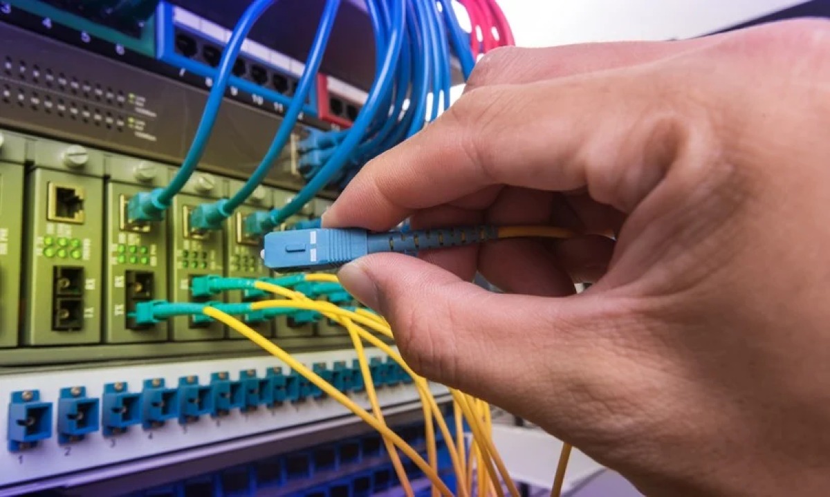 Furti di rame e apparati in 5 centraline telefoniche in Romagna  - 