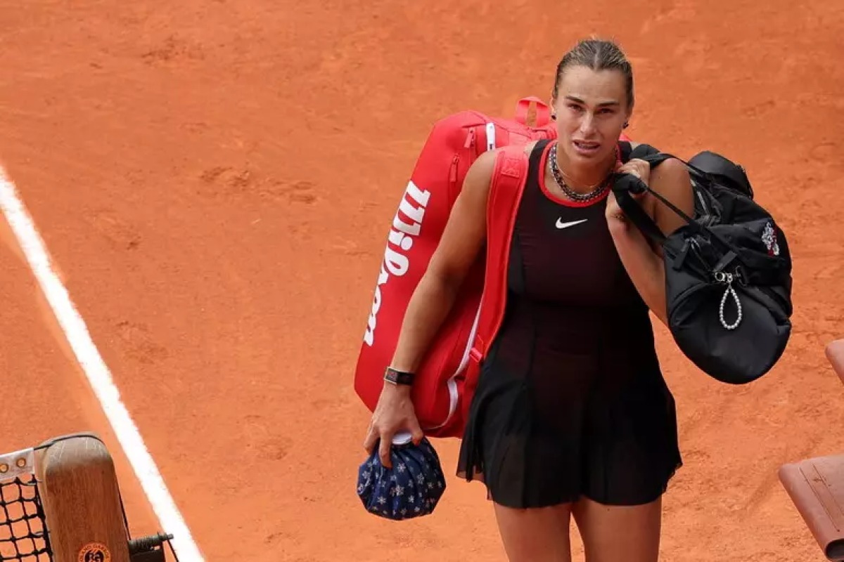 Roland Garros, crolla Sabalenka: Cobolli apre la corsa azzurra verso la finale - 