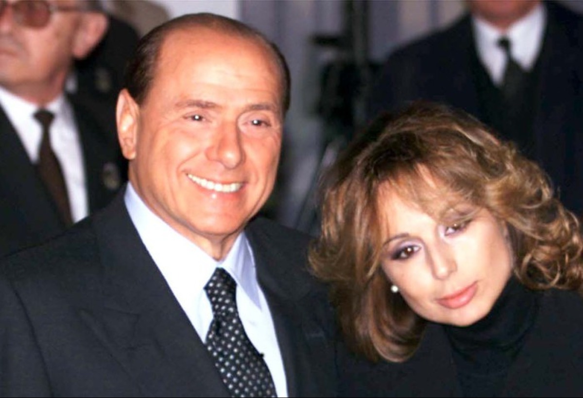 Stragi ’93, archiviazione per Dell’Utri: “Mancano elementi sui contatti con Cosa Nostra” - 
