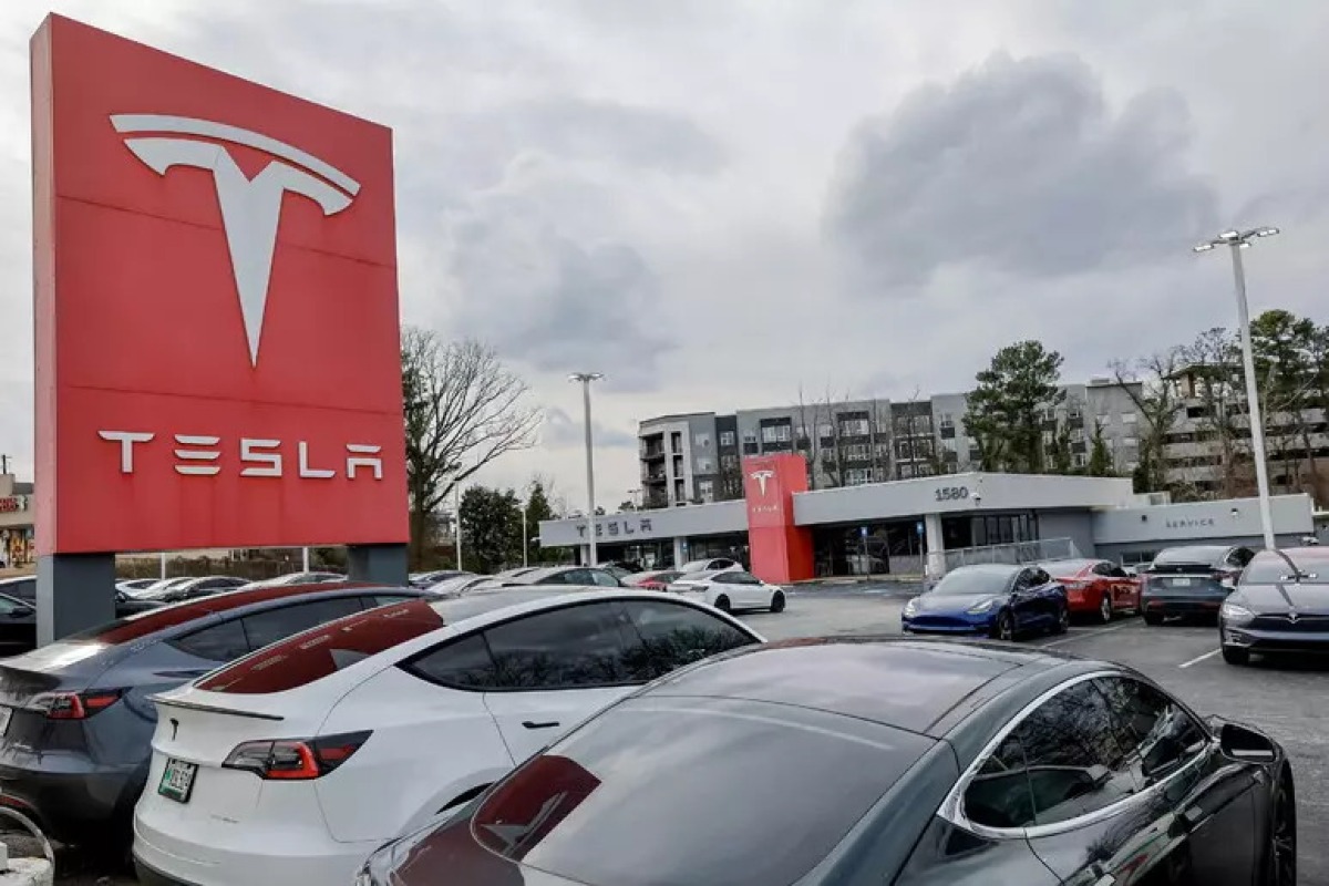 Belgio autorizza il Full Self-Driving di Tesla: via libera alla guida assistita avanzata - 