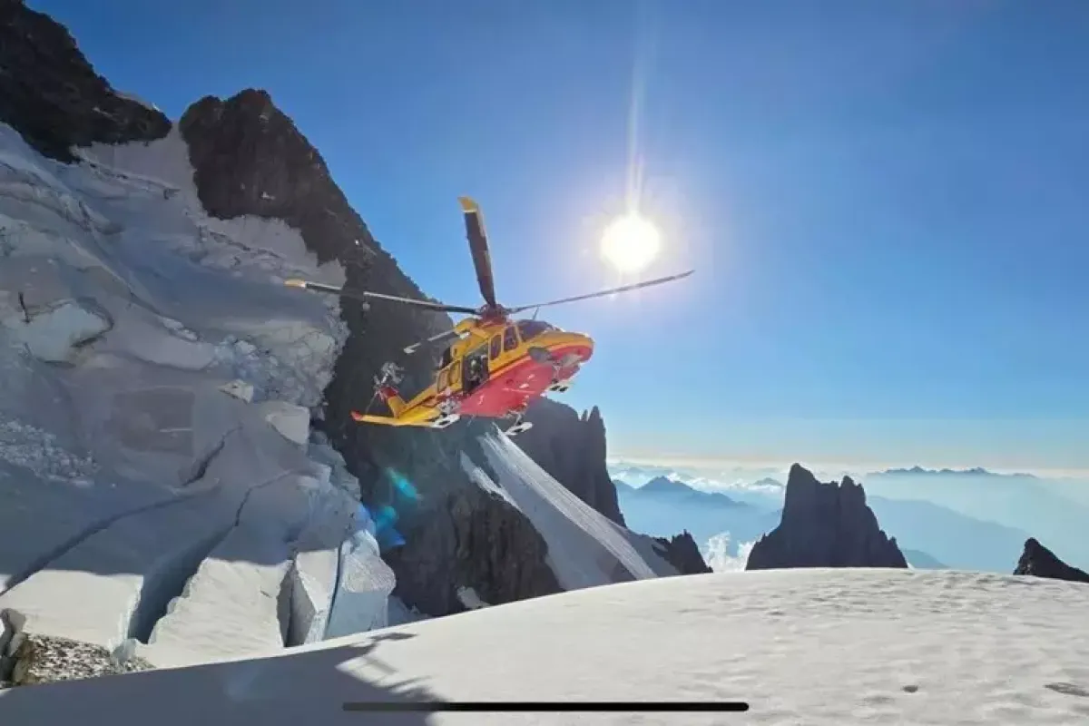 Tragedia sulle Alpi: quattro alpinisti morti tra Monte Bianco e Cervino dopo i tre decessi di ieri - PH ANSA