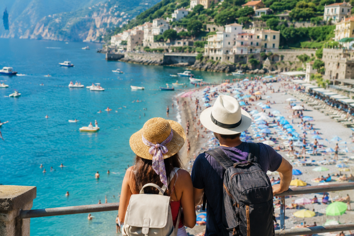 Turismo, giugno in crescita: attese oltre 67 milioni di presenze con la spinta degli italiani - Turisti, Italia, REPERTORIO