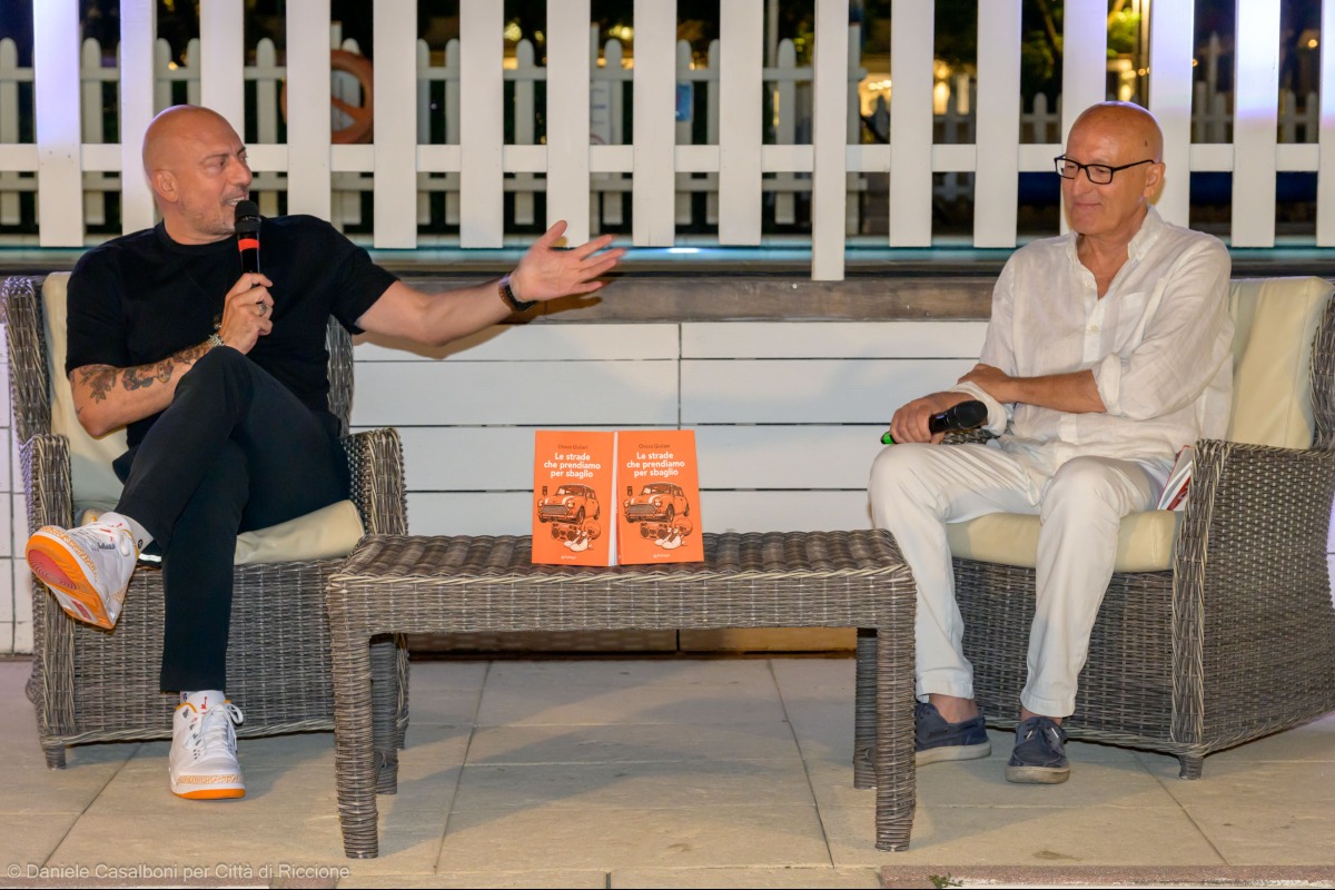 Riccione, entra nel vivo “Senza fine”: libri e autori sotto le stelle - Ph Casalboni