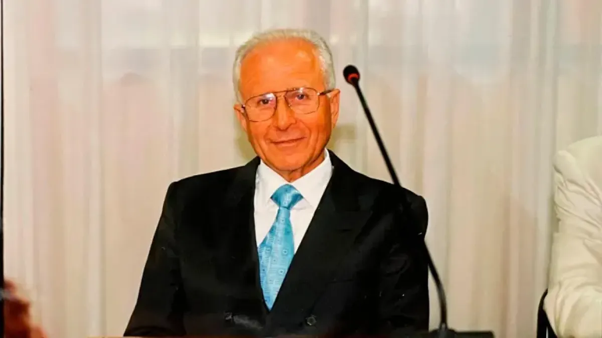 Rimini piange la scomparsa di Alessandro Piscaglia: fu medico e consigliere comunale - Alessandro Piscaglia durante gli anni dell'impegno politico
