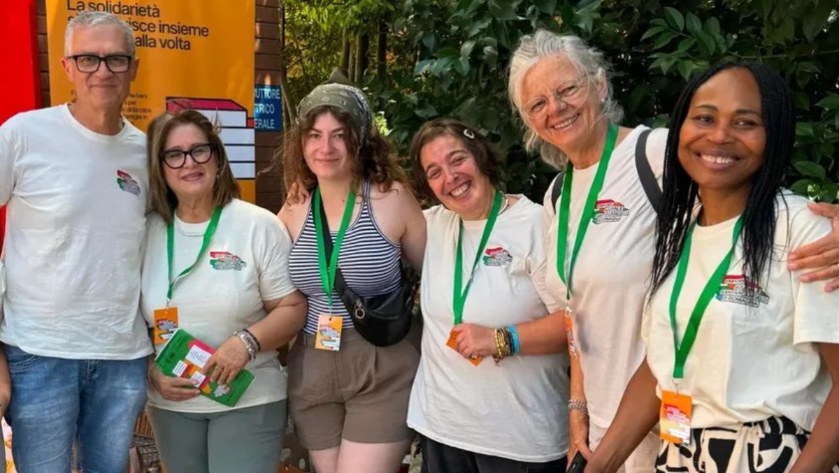 Santarcangelo, sempre più giovani e anche bambini assistiti dall'emporio solidale - 