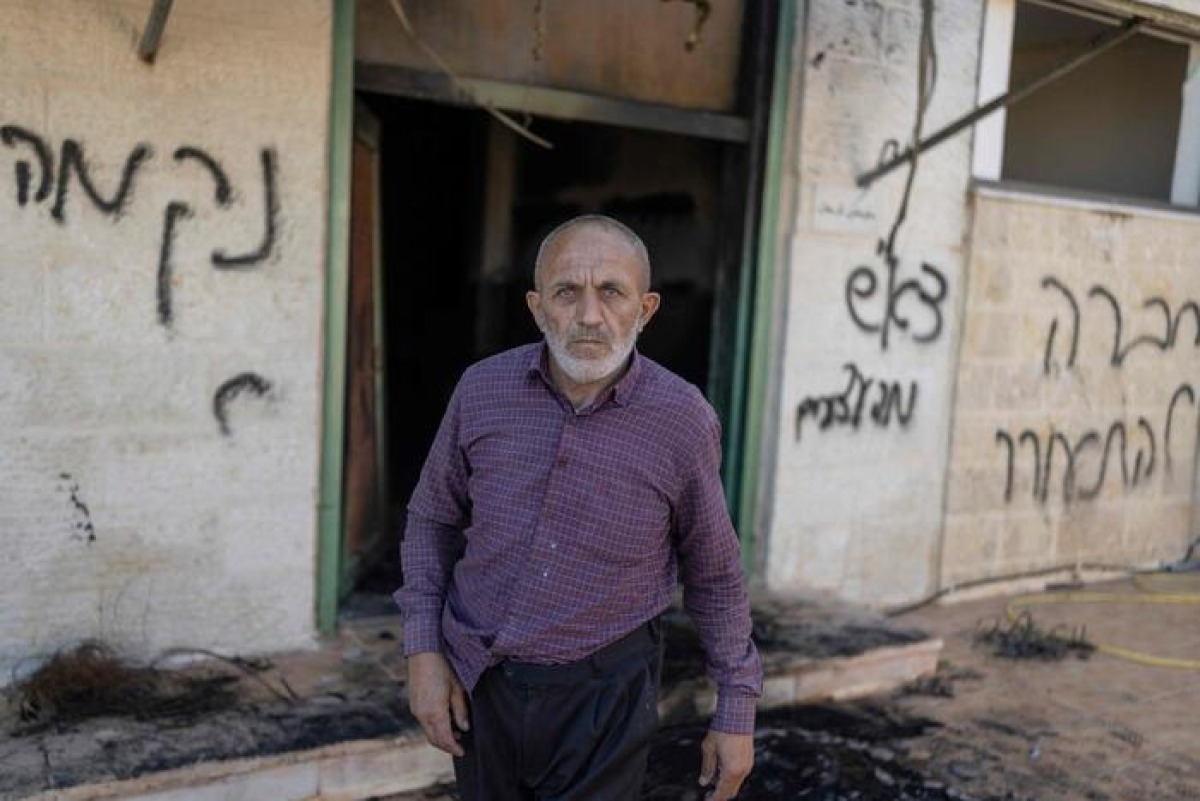 Cisgiordania, incendi e tensioni a Ramallah: colpite due moschee nei villaggi di Jaljulia e Mazra’a al-Nubani - 