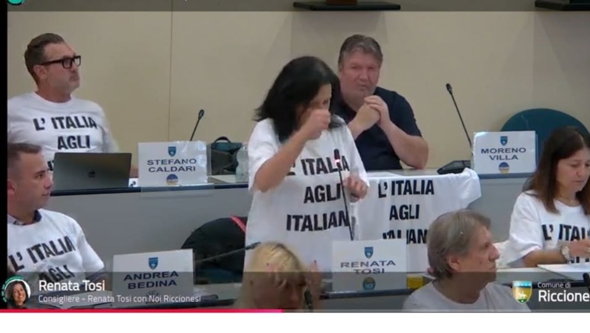 "L’Italia è già degli italiani": la vicesegretaria Pd bacchetta la protesta in Consiglio a Riccione - 