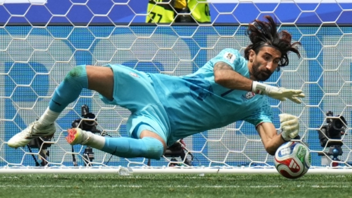 Mondiali: Beiranvand ferma con le sue parate il Belgio, secondo pari per Iran - Il portiere dell'Iran Beiranvand PH GAZZETTA