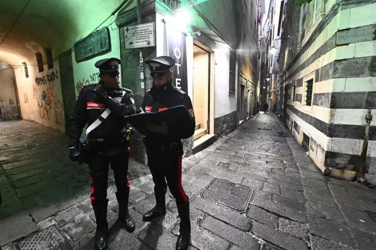 Genova, gruppo armato assale giardinetti a Quinto: un minore ferito alla testa - PH ANSA