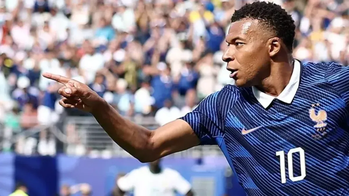 Mondiali: dopo Messi, doppiette anche per Mbappé e Haaland. Francia e Norvegia a punteggio pieno - Mbappé PH ANSA