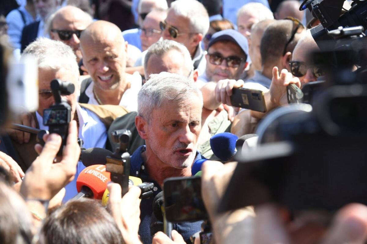 Alemanno lascia Rebibbia: “Esco da innocente”. Critiche al governo e apertura a Vannacci - 