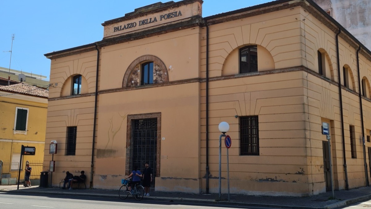 Santarcangelo, prosegue il recupero dell'ex biblioteca: "Ospiterà attività e l'archivio della poesia dialettale" - Ex biblioteca di Santarcangelo