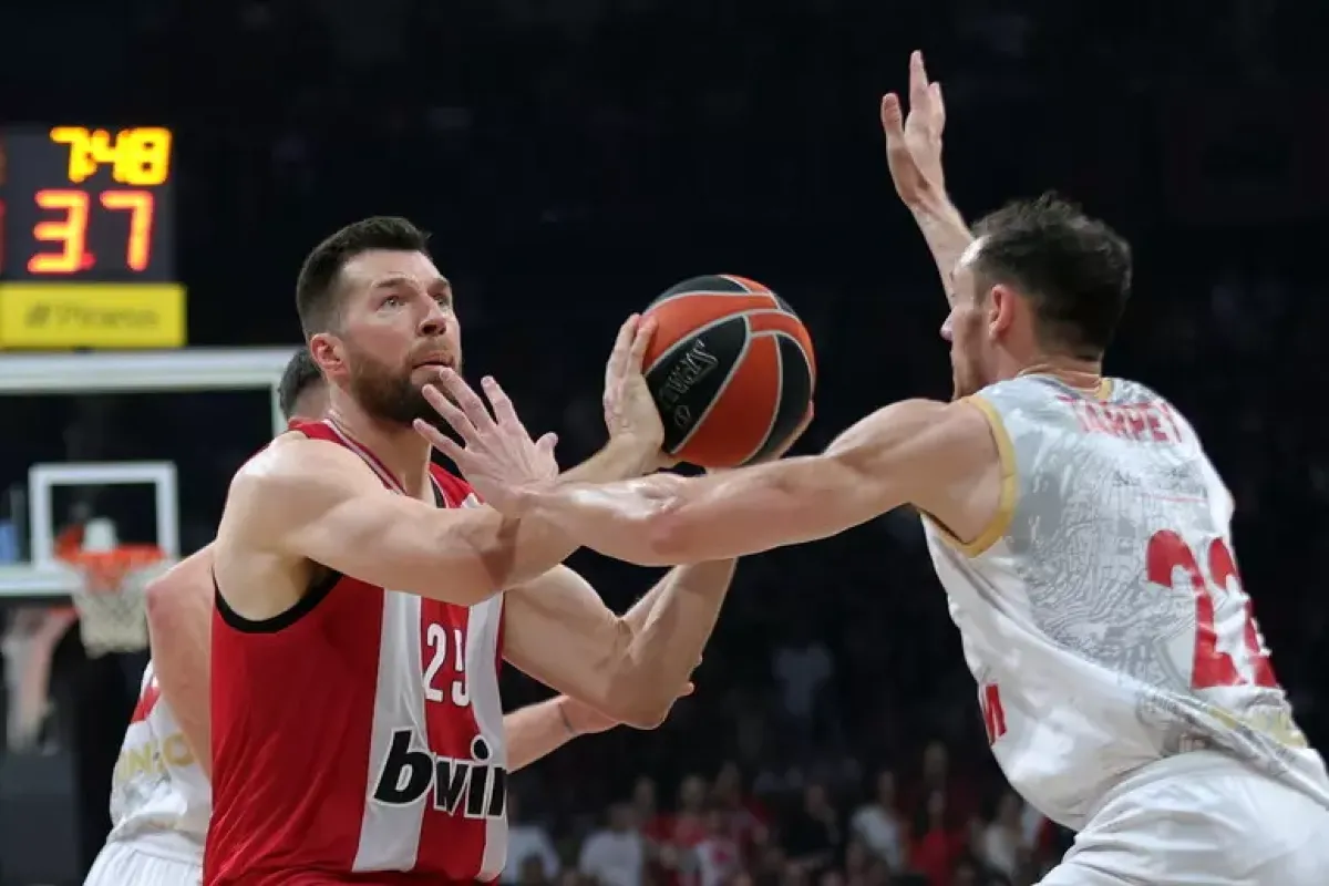 Basket, Milano piazza il primo colpo: arriva Alec Peters, campione d’Europa con Olympiacos - PH ANSA/EPA