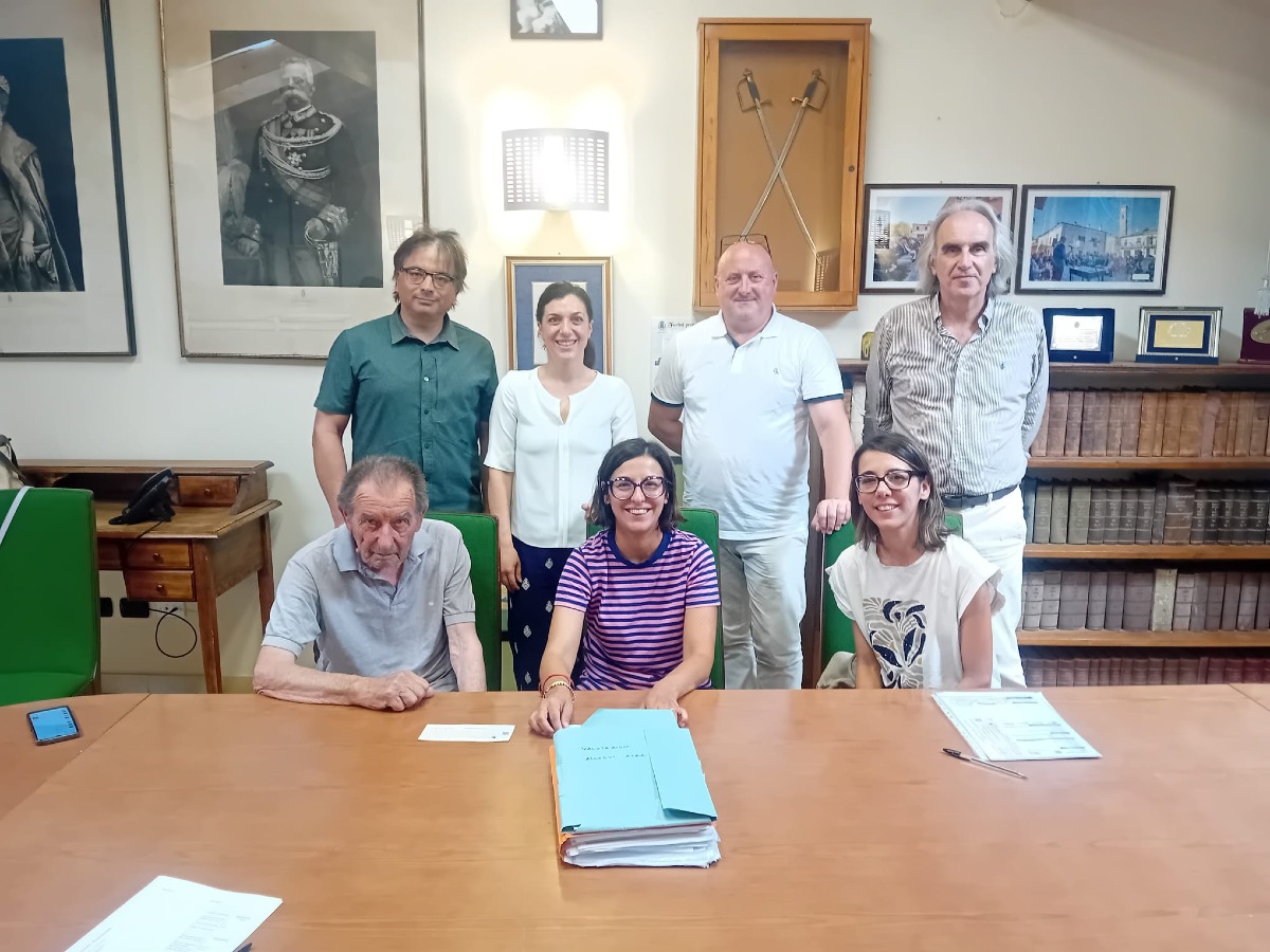 Case popolari, Montescudo Monte Colombo acquista nuovi alloggi. Ne ricaverà altri dall'ex scuola elementare - 